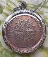 Médaille sacrée Bencha 5 – Miracle Edition (2556) La Magie du Bouddha.