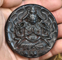 Grand Pendentif Tibétain Tokchag de Namgyalma en Pierre Noire Magnétique La Magie du Bouddha.