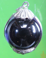 Pendentifs en cristal sacré des Nâgas monté sur argent.