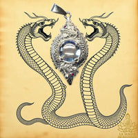 Pendentif nâgas en argent et cristal des nagas translucide talisman sacré Thaï La Magie du Bouddha.