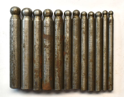 Dé à emboutir en laiton – Outil traditionnel de joaillier (Népal) La Magie du Bouddha.