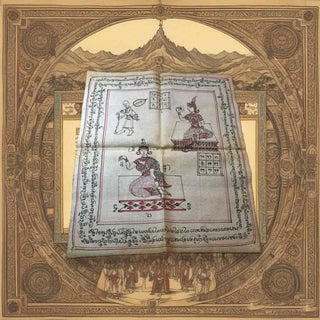Pa Yant ancien Lanna représentant Phra Siwali, Mae Nang Kwak et une figure royale – Tissu sacré peint à la main (env. 50 ans) La Magie du Bouddha.