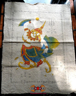 Tissus sacré Thaï Pa Yant peint à la main du Phaya Kruth (Garouda). La Magie du Bouddha.