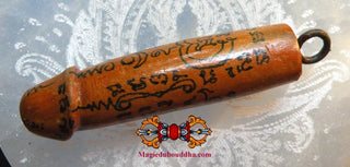 Amulette Thaï phallique Palat Kick ancien. La Magie du Bouddha.