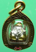 Mignon petit pendentif précieux de Ganesh.