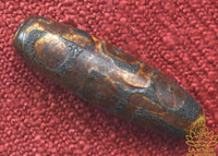 Perle sacrée tibétaine Dzi ancienne à neuf yeux La Magie du Bouddha.