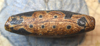 Perle Dzi ancienne – Nœud d’Éternité – Artisanat traditionnel tibétain La Magie du Bouddha.