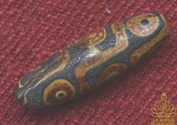 Perle sacrée tibétaine Dzi ancienne à neuf yeux La Magie du Bouddha.