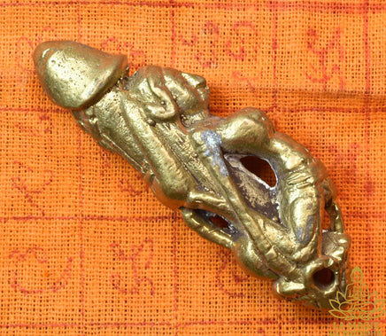 Amulette Palat Khik érotique en laiton avec femme dénudée – Talisman phallique thaïlandais La Magie du Bouddha.