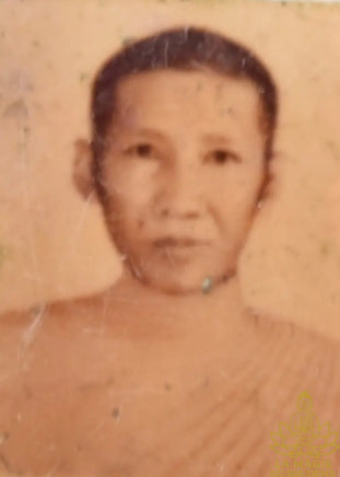 Amulette Phra Somdej aux reliques de Luang Phor Sud consacrée par Phra Ajarn Payon en 1990 La Magie du Bouddha.