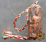 Amulette protectrice pour voiture - Bouddha debout Phra Leela.