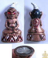 Puissantes amulettes Phra Ngang - Vénérable Ajarn Winyu du Wat Thalat Thaï.