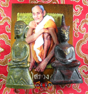 Statuettes Phra Ngang - Très Vénérable LP Suwang. La Magie du Bouddha.