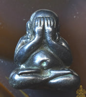 Amulette alchimique de Phra Pidta – Bénie par un Ajarn de la lignée du Wat Huay Jorakey La Magie du Bouddha.