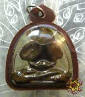 Petite amulette protectrice Phra Pidta Mahahut ancienne en bronze.