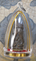 Amulette ancienne de Phra Pidta – Cambodge – Cuivre patiné La Magie du Bouddha.