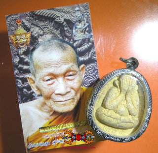Grande amulette Thaï protectrice Phra Pidta - Très Vénérable LP Kallong. La Magie du Bouddha.