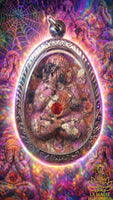 Amulette multicolore Phra Pidta de fortune – LP Koon Parisutho du Wat Ban Rai La Magie du Bouddha.