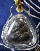 Collier sacré avec bille des Nâgas rose et Phra Pidta en sable du Mékhong (Wat Pochai – Udon Thani) La Magie du Bouddha.