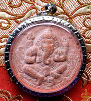 Grande amulette Phra Pikanet et Bouddha Luang Phor To – Wat Phanan Choeng (2008)