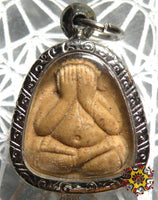 Amulette Thai du Bouddha protecteur Phra Pidta.
