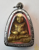 🪙 Amulette ancienne en bronze du Bouddha Phra Sanghajai – Style Rattanakosin