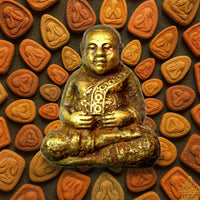 🪙 Amulette ancienne en bronze du Bouddha Phra Sanghajai – Style Rattanakosin