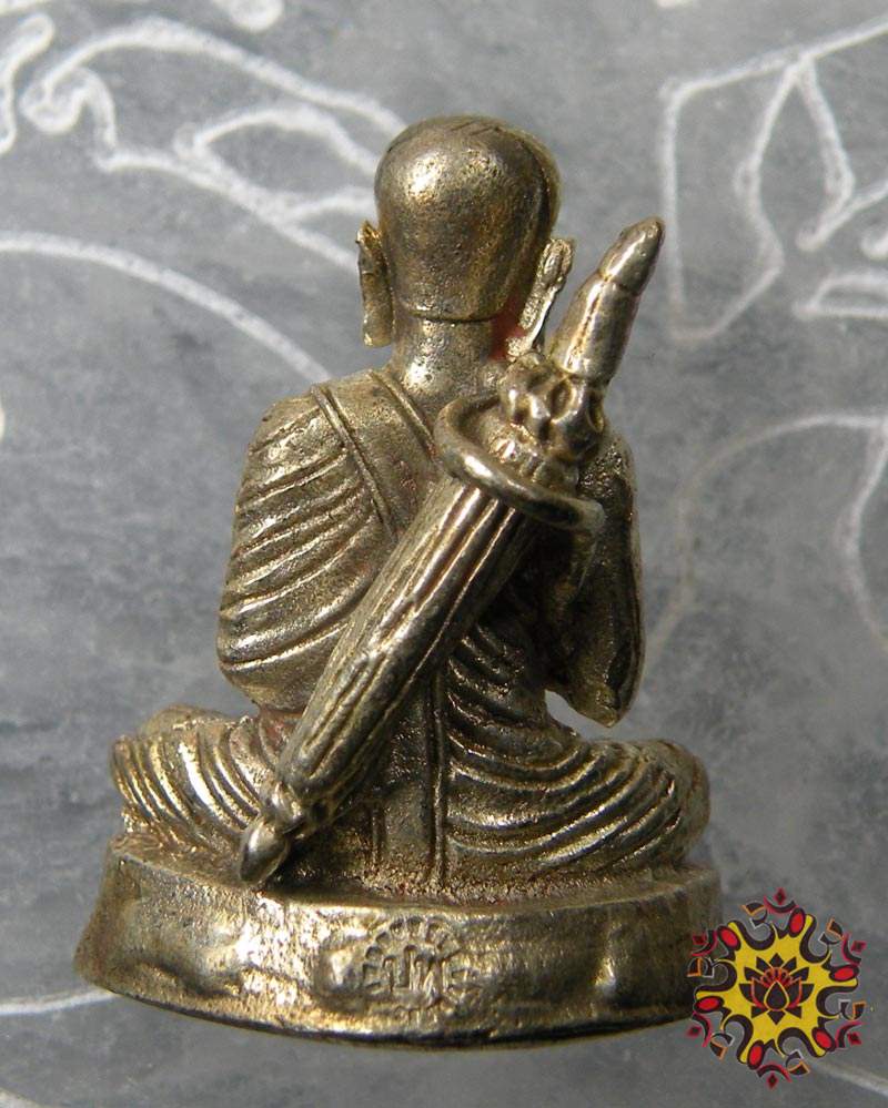 Phra Siwali Mahalap - Wat Pratu Chimplee.| La Magie du Bouddha.