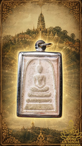 Amulette Phra Somdej aux reliques de Luang Phor Sud consacrée par Phra Ajarn Payon en 1990 La Magie du Bouddha.
