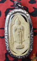 Amulette du Bouddha debout Luang Phor Phra Kan – Consacrée en 1984 (Wat Klang Bangsue)