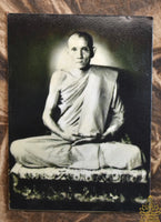 Photo bénie du vénérable Luang Phor Kuay Chutintharo – Wat Kositharam (Chainat) La Magie du Bouddha.