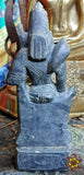 Statue en pierre du Dieu Rama.