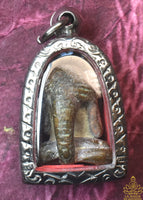 🕉 Phra Pikanet Pidta – Ancient Cambodian Amulet