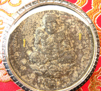 Grande Amulette de Phra Pikanet et du Très Vénérable Luang Phor Thuat.