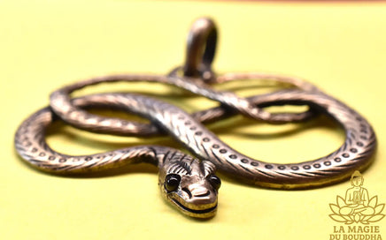 🐍 Pendentif artisanal népalais serpent entrelacé en alliage d'argent La Magie du Bouddha.