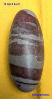 Shiva Lingam naturel sacré du fleuve Narmada