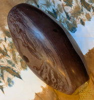 Shiva Lingam bicolore et tigré en pierre naturelle de 5,5 kg