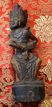 🪷 Statuette ancienne de danseur sacré – Indonésie, bois sculpté à la main La Magie du Bouddha.