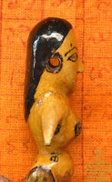 Statuette médicinale féminine en bois sacré Mae Phaya Tao Héo - Très Vénérable Ajarn Sané La Magie du Bouddha.