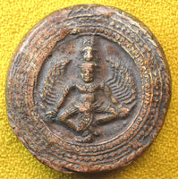 Tablette votive khmère contemporaine à double face – Représentations d’Avalokiteshvara (Lokeshwor) La Magie du Bouddha.