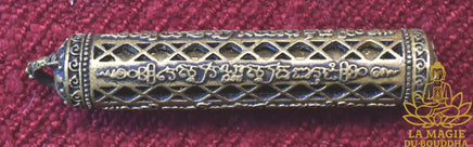 Puissante Takut Maha Mongkhön Maha Baramee - Vénérable Pkrakru Palad Winai du Wat Weluwan La Magie du Bouddha.