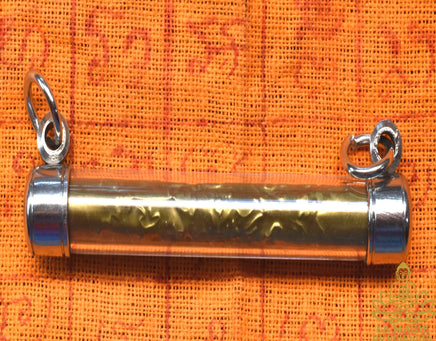 Rare takut dorée fabriquée à la main par le très vénérable Luang Phor Suwang du Wat Prai Pathanna La Magie du Bouddha.