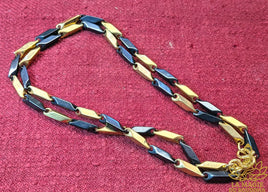 Collier futuriste pour amulette thaïlandais (Argent ou Noir & Or)