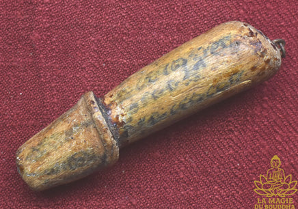 Rare amulette Palat Kick en bois sculpté - Vénérable Luang Phor Sanguan du Wat Phai Phan Mue La Magie du Bouddha.