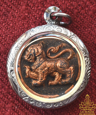 Amulette Singharaj consacrée du Wat Nong Wan Lueang La Magie du Bouddha.