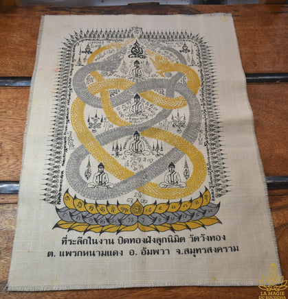Pa Yant aux Bouddhas et Nâgas entrelacés – Wat Wangthong – Cérémonie Pid Thong Fung Look Nimit La Magie du Bouddha.