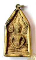 Rare amulette ancienne Phra Khunpaen du Wat Ban Krang Suphanburi dans reliquaire ancien en laiton repoussé La Magie du Bouddha.