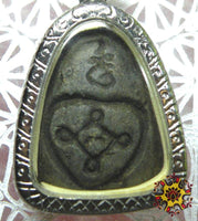 Amulette Thaï phra pidta noire - Vénérable LP Kai.