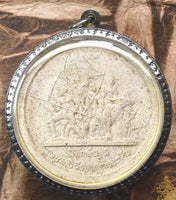 🛡 Grande Amulette des Héros de Bang Rajan – Wat Khao Nang Bua (Suphanburi, 2008)