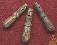 Amulette Sak de prospérité en bois de cocotier – Vénérable Luang Phor Lippan du Wat Mai Barndon (2005)